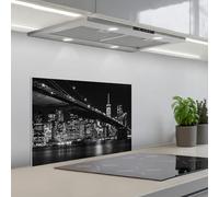 KitchenYeah© Splashback for kitchen 16"x24" / 40x60 cm self adhesive Sink Splash Splatter Guard Backsplash Decor New York - Brooklyn - Bridge - Black and white