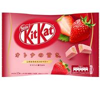 KitKat Chocolate Strawberry Flavor Japan Snack Dagashi, 0.14 Kilograms