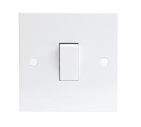 KnightsBridge 10A White 1G 1 Way 230V Electric Wall Plate Switch
