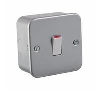 KnightsBridge 20A Metal Clad 1G Double Pole 230V Electric Wall Plate Switch