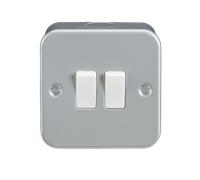 Knightsbridge M3000 Metal Clad 10AX 2G 2 Way Switch