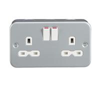 Knightsbridge Metal Clad 13A 2G DP Switched Socket - MR9000
