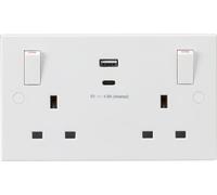 Knightsbridge SN9002 White Square edge Plastic 13A 2G Switched socket with outboard rockers and dual USB (A+C) 5V DC 4.8A shared