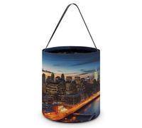 KOAYUBFC Halloween Candy Bucket Depict A New York City Scenery Trick Or Treat Bags Halloween Candy Tote Bag with Handles Reusable Candy Baskets for Halloweens Party Supplies Favors Gift Bags
