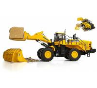 Komatsu WA600-8 Rubber Wheeled Loader with Forks 1:50 Model 8153