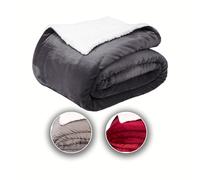 Komfortec Cuddly Blanket, 150 x 200 cm, Oeko-Tex Certified Fluffy Fleece Blanket, Warm Sherpa Sofa Throw, Thick Sofa Blanket, Anthracite