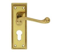 KOOPLES HARDWARE Georgian Lever on Backplate - Traditional Scroll Handle with Decorative Beaded Edge for Internal Doors (Euro Profile, Polished Brass, 150mm x 48mm Backplate)