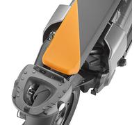 KR5142 - Top case rear attachment Kappa MONOLOCK BMW CE 04 (22-23)