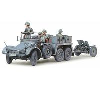 Krupp Protze 1 Ton 6x4 Kfz.69 Towing Truck with 3.7 cm Pak 1:35 Plastic Kit