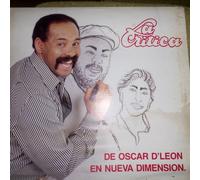 La Critica de Oscar D'Leon en Nueva Dimension [Vinyl LP]