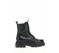 Lace-Up Ankle Boots in Leather Black