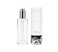 Lake & Skye - A full-body moisturizing body oil, rich in essential fatty acids and enriched with Vitamin E, the body oil naturally nourishes and soothes dry skin.