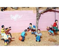 Langley Models 6 boys playing + toys OO Scale UNPAINTED Metal Model Kit F177
