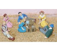 Langley Models 6 Picnic lounging figures OO Scale UNPAINTED Metal Model Kit F135