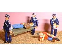 Langley Models First Aid Set St John Ambulance Crew OO Scale UNPAINTED Kit F169