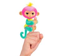 Lansay - FINGERLINGS - Magic Moods Jade - Klara hook to your finger - Heart lights up according to your mood - Communicate with 70 sounds and reactions - Batteries included - Interactive toy - Ages 5+