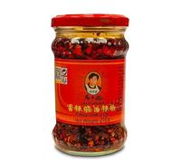 Lao Gan Ma Crispy Chilli Oil 210g - Spicy Chilli Oil with Crispy Soybeans | Authentic Chinese Chilli Sauce | Perfect for Noodles, Rice & Dumplings | Crispy Texture with Soybeans