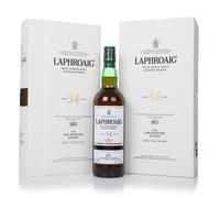 Laphroaig 34 Year Old - The Ian Hunter Story Book 4: Malt Master Single Malt Whisky