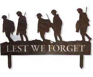 Large Lest We Forget Soldier Scene Garden Decoration Statue Remembrance Gift Feature Oranament Rustic Rusty Metal Gardening Present