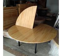 Large Round Folding Table, Expandable for Catering & Events, Space-Saving Design for 10-20 People, 119-218 cm Diameter, No Legs, Perfect for Parties & Banquets.