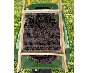 Large Soil Sifter, Dirt Sifter for Gardening, for Use in a Wheelbarrow, Compost Sifter, Garden Sieve for sifting Little Rocks/Top Soil/Peat Moss/Worm/Leaves/Loam Soil/Sand/Gravel (Mesh Screen 1/2")