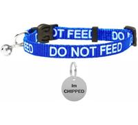 LARRYROO Cat Collar With DO NOT FEED Print - Soft Nylon & Safety Release Buckle - With Personalised Engraved Round Silver ID Tag with IM CHIPPED Print (Blue)