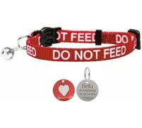 LARRYROO Cat Collar With DO NOT FEED Print - Soft Nylon & Safety Release Buckle - With Personalised Engraved 25mm Round Heart ID Tag (Red)