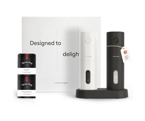 LARS NYSØM Electric Spice Mills & Spices Gift Set - Salt and Pepper Mills Set with 2 pre-Packed Spice Jars (Salt, Pepper) - Sl ift Box (Black/White)