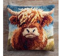 Latch Hook Pillow Kits for Adults Kids Beginners Baby Scotland Highland Cow 17X17 in DIY Pre-Printed Latch Hook Rug Carpet Cushion Kits Cross-Stitch Embroidery Cushion Embroidered Pillow for