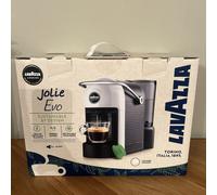Lavazza A Modo Mio Jolie Plus Coffee Machine with Milk Frother