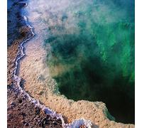 Lawrence English & Lea Bertucci - Chthonic [VINYL]