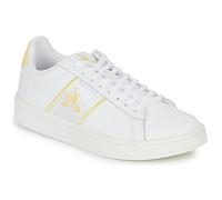 Le Coq Sportif Shoes (Trainers) CLASSIC SOFT W in White 4