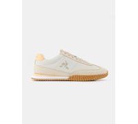 Le Coq Sportif - Veloce Nubuck Retro Running Shoe - Football Inspired Single Rubber Sole - Synthetic Nubuck Leather - Man - Size 7 UK - Turtle Dove