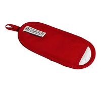 Le Creuset 4-Layered Textile Handle Glove, Stain Resistant, Red, 95001400600000