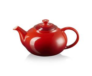 Le Creuset Cerise Stoneware Classic Teapot