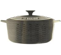 Le Creuset Measure Magnet, 16.5cm by 9.5cm