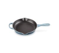 LE CREUSET Signature Enamelled Cast Iron Skillet Frying Pan with Helper Handle and Two Pouring Lips, 23 cm Chambray, 20182234340422