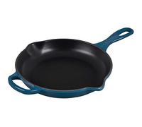 LE CREUSET Signature Enamelled Cast Iron Skillet Frying Pan with Helper Handle and Two Pouring Lips, 23 cm, Deep Teal, 20182236420422