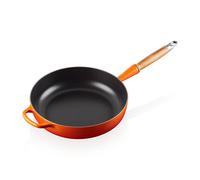 Le Creuset Le Creuset Signature sauce pan wooden handle 28 cm Flame