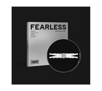 LE SSERAFIM FEARLESS 1st Mini Album Monochrome Bouquet Version Contents+Trakcing Sealed