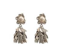 Leaf Tassel Earrings, Irregular Shaped Earrings, Cool Temperament Accessories, Suitable for Women who Commute and Date on a Daily Basis