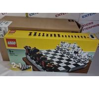 LEGO 2 in 1 Iconic Chess Set 40174 - Brand New Factory Sealed Retired Set