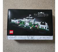 Lego 21054 Architecture The White House with Donald Trump Minifigure
