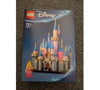 Mini Disney Sleeping Beauty Castle