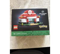 Lego 40911 Mini Pokémon Centre 233 Pcs - Brand New & Sealed