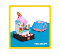 LEGO Brick Bites Ice Cream Stall 2024 Set 6528713