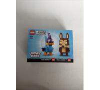 LEGO Brickheadz Looney Tunes Road Runner and Wile E. Coyote Set 40559