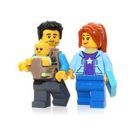 LEGO Camper Minifigure Pack: Mom/Dad Parents (with Baby Carrier and Baby) 60202