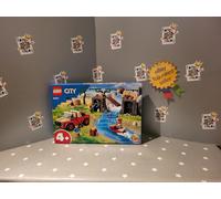 LEGO CITY 60301 WILDLIFE RESCUE OFF-ROADER NEW AND SEALED