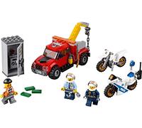 Lego City Tow Truck Trouble set 60137 Police with 3 Mini Figures New Boxed Set
